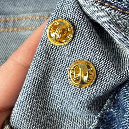 Pin's Pastèque "RESIST"