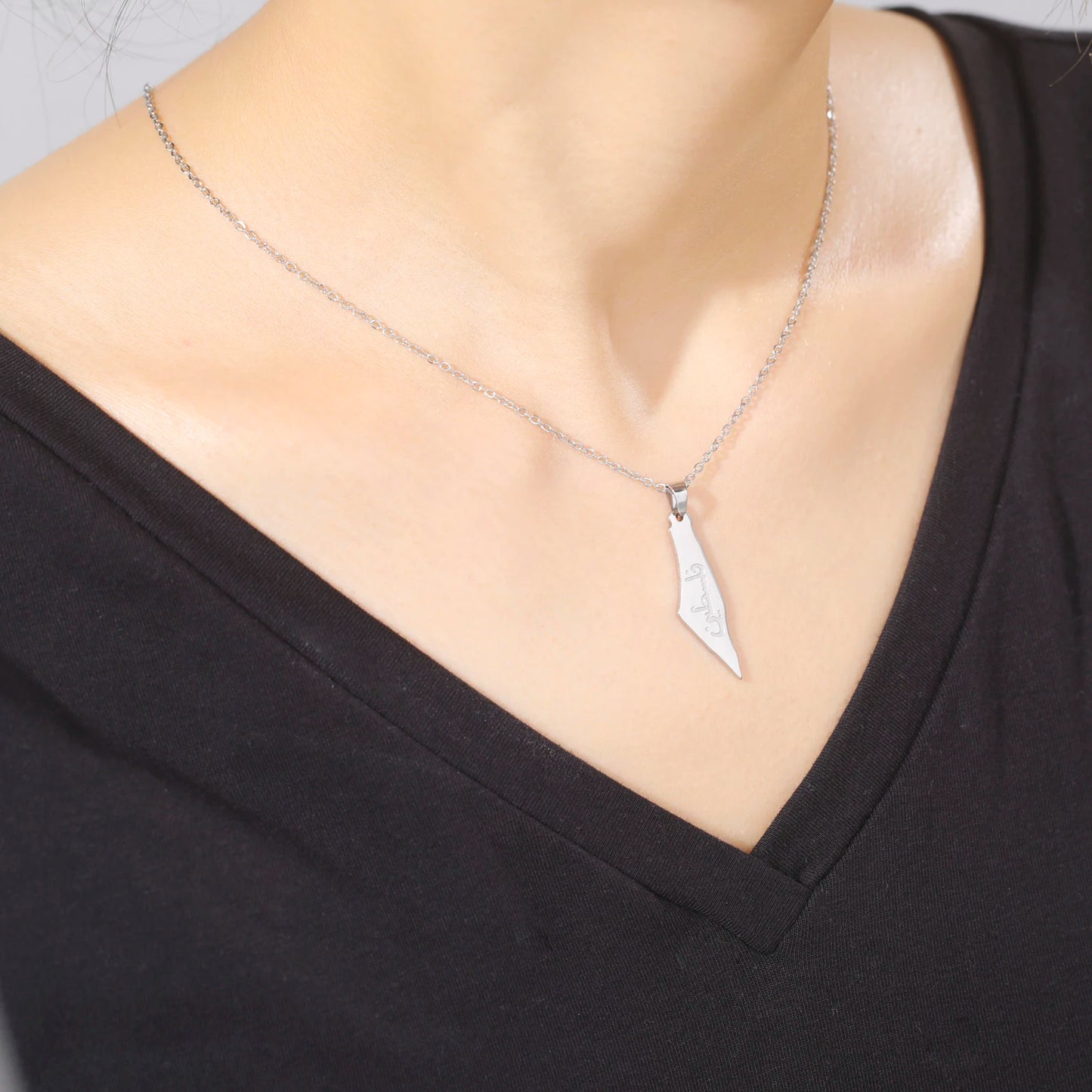 Collier pendentif Palestine en arabe