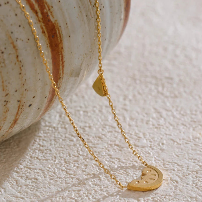 Collier pendentif Pastèque Doré