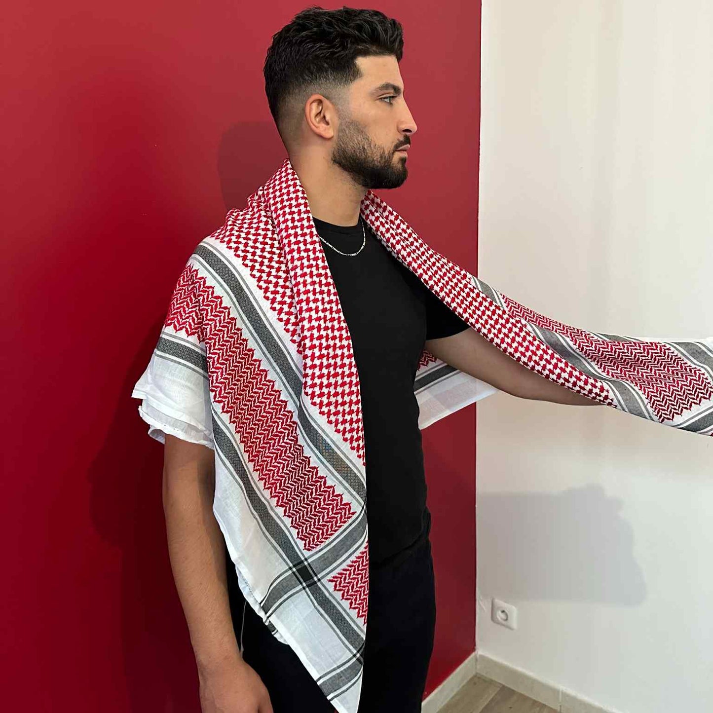 Keffiyeh Rouge noir et blanc